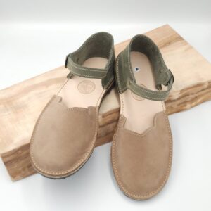 Mary-Jane Olive & Oatmeal